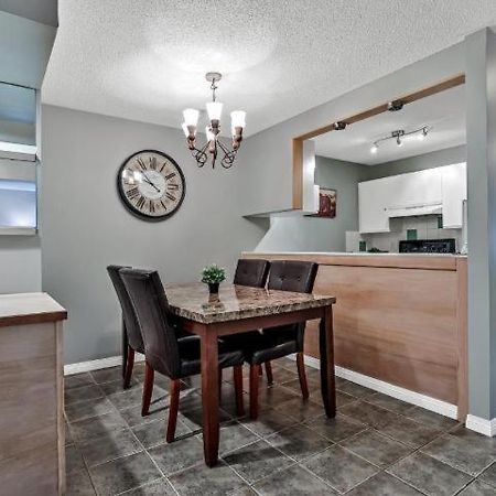 New! Cozy Rocky Mountain Chalet Managed By Little Sister Getaways Canmore Exteriör bild
